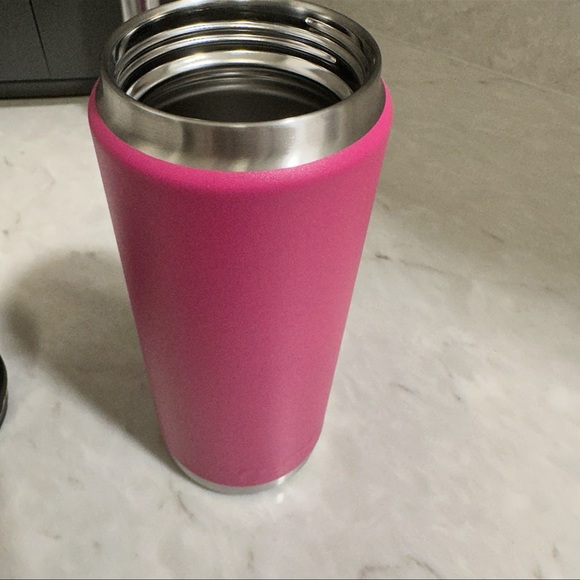 yeti bottle - Picture 2 of 8